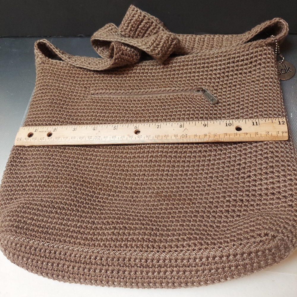 Le sak taupe tan shoulder bag.great year round bag